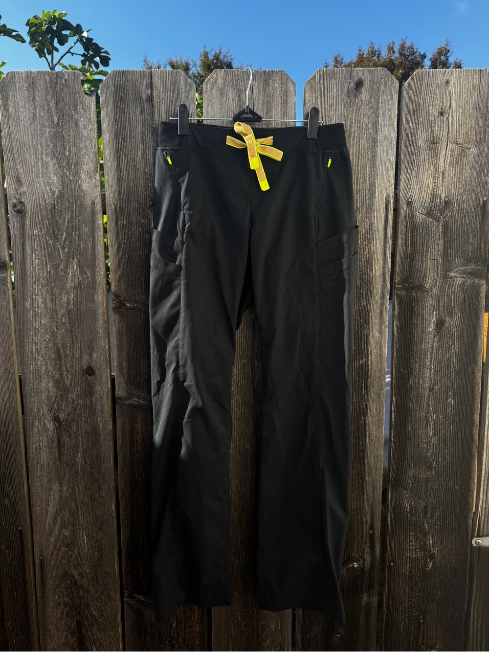 Medelita Black Women's Track Scrubs Joggers with Yellow Drawstring